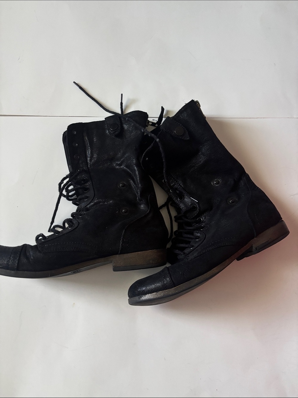 Mossimo Supply Co. Women’s Black Lace-Up Combat Boots size 9